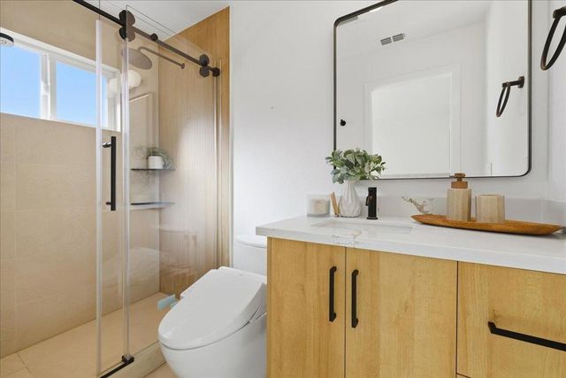 992 Hibiscus Lane, San Jose, CA 95117