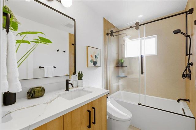 992 Hibiscus Lane, San Jose, CA 95117