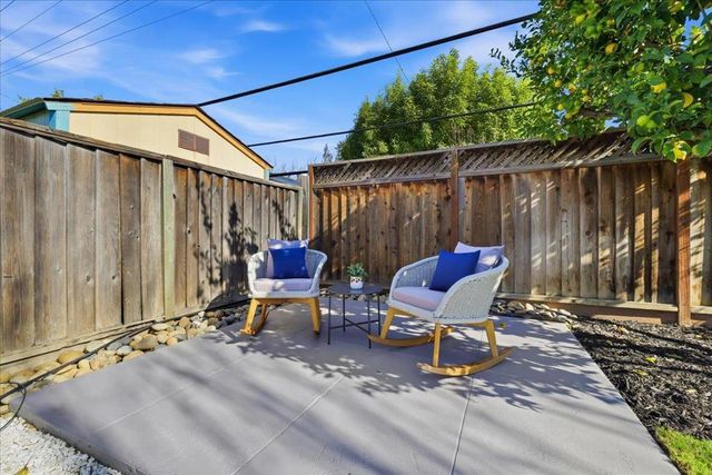 992 Hibiscus Lane, San Jose, CA 95117