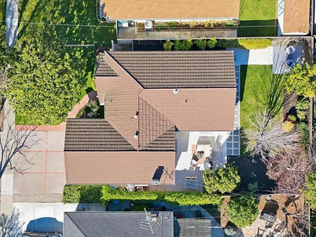 992 Hibiscus Lane, San Jose, CA 95117