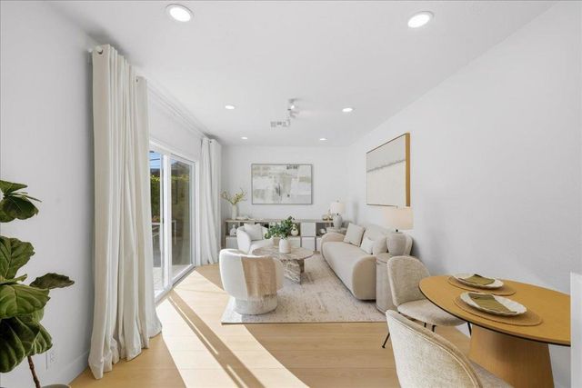 992 Hibiscus Lane, San Jose, CA 95117