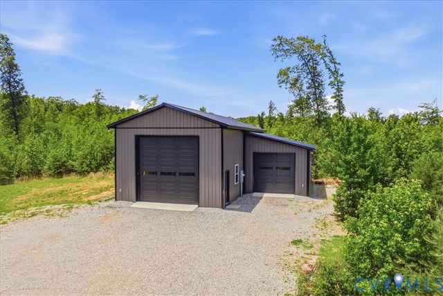3515 Kool Ln, Powhatan, VA 23139