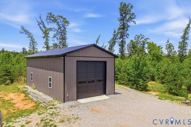 3515 Kool Ln, Powhatan, VA 23139