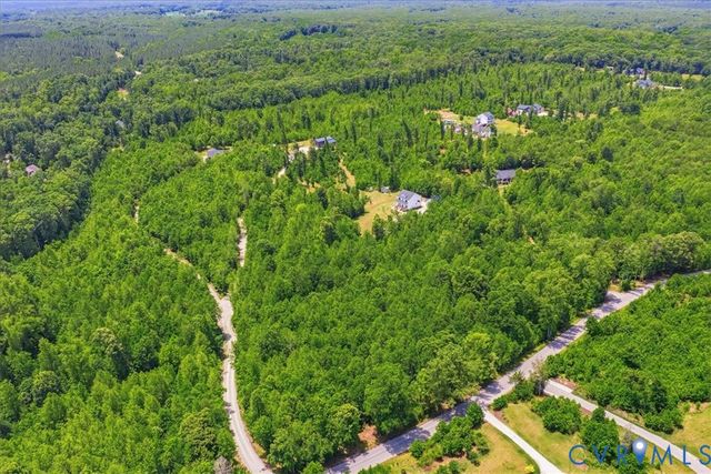 3515 Kool Ln, Powhatan, VA 23139
