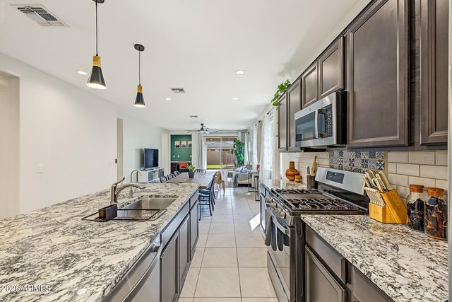 12321 W STELLA Lane, Litchfield Park, AZ 85340