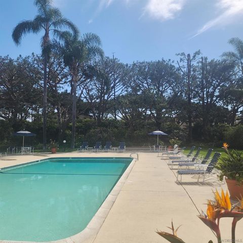 4050 Porte de Palmas 26, San Diego, CA 92122