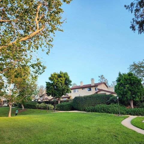 4050 Porte de Palmas 26, San Diego, CA 92122