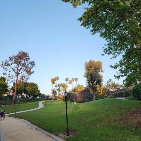 4050 Porte de Palmas 26, San Diego, CA 92122