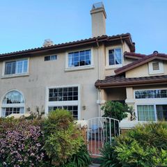 4050 Porte de Palmas 26, San Diego, CA 92122