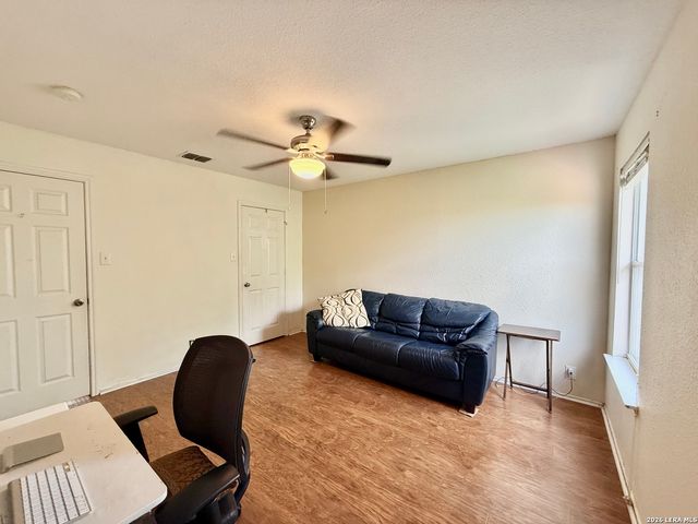 8139 Rockwell Vista, San Antonio, TX 78249