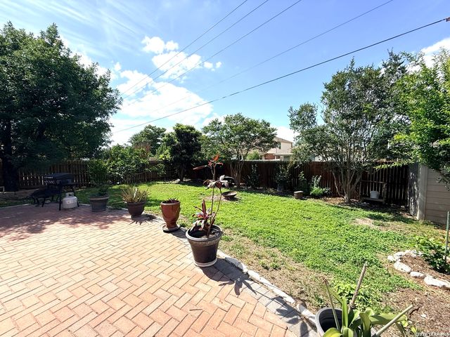 8139 Rockwell Vista, San Antonio, TX 78249