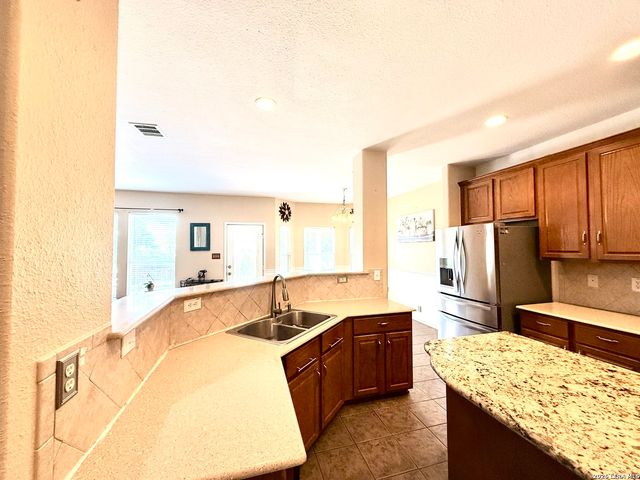 8139 Rockwell Vista, San Antonio, TX 78249