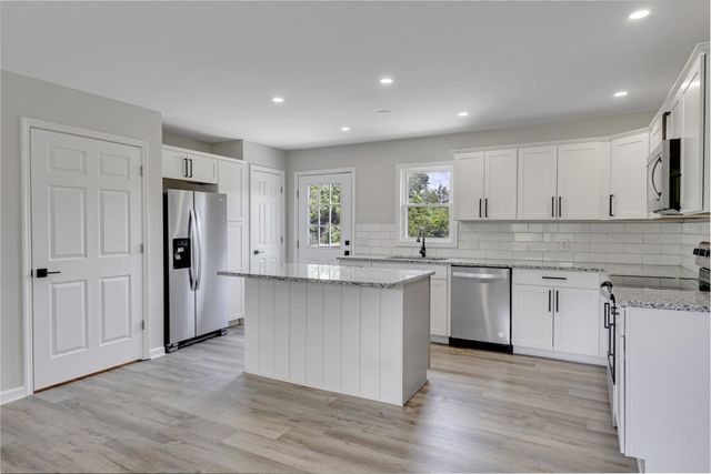 241 Curd Rd, Mount Juliet, TN 37122