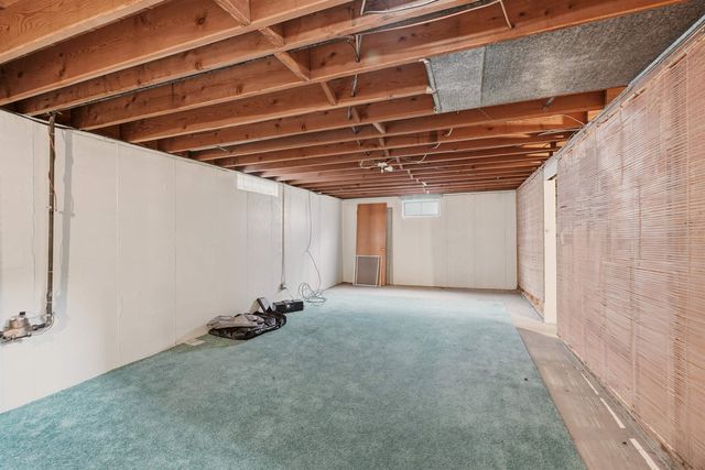 10523 E Springfield Ave Ave, Spokane Valley, WA 99206