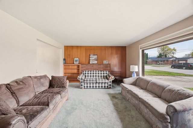 10523 E Springfield Ave Ave, Spokane Valley, WA 99206