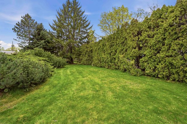 10523 E Springfield Ave Ave, Spokane Valley, WA 99206