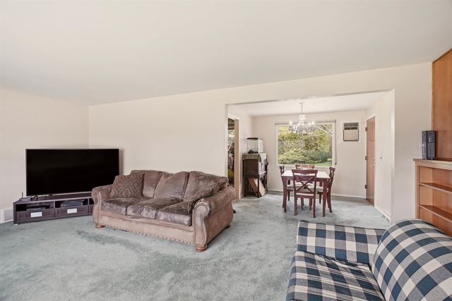 10523 E Springfield Ave Ave, Spokane Valley, WA 99206