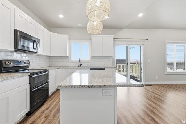 125 N PINION PL, Hyde Park, UT 84318