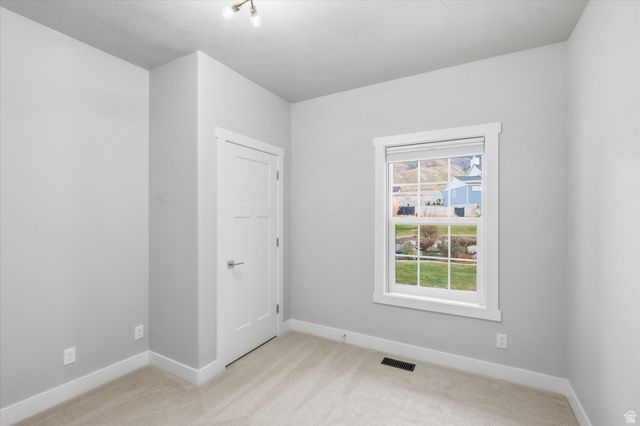 125 N PINION PL, Hyde Park, UT 84318