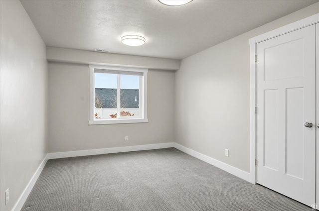 125 N PINION PL, Hyde Park, UT 84318