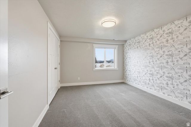 125 N PINION PL, Hyde Park, UT 84318