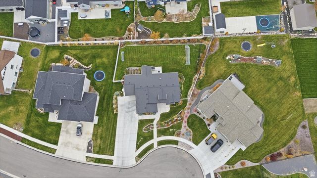 125 N PINION PL, Hyde Park, UT 84318