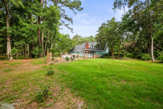 1 Inwood Plantation Drive, Beaufort, SC 29906