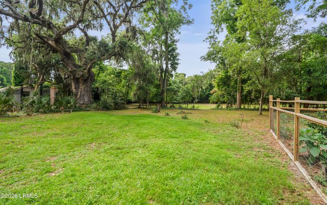 1 Inwood Plantation Drive, Beaufort, SC 29906