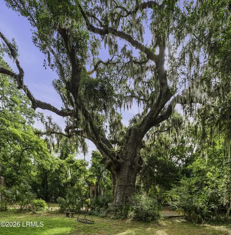 1 Inwood Plantation Drive, Beaufort, SC 29906