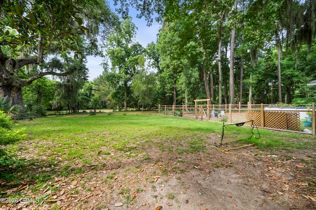 1 Inwood Plantation Drive, Beaufort, SC 29906