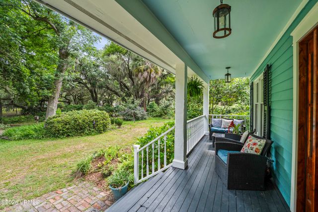 1 Inwood Plantation Drive, Beaufort, SC 29906
