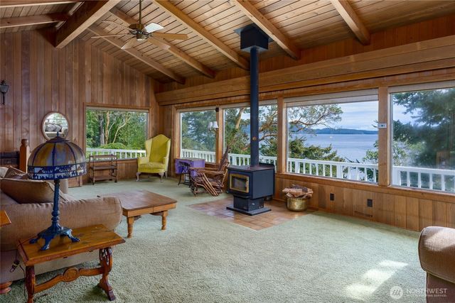 208 Tide's End Road, Lopez Island, WA 98261