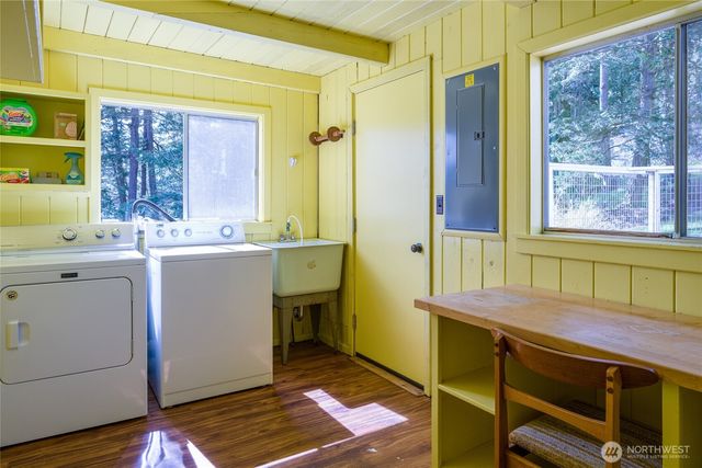 208 Tide's End Road, Lopez Island, WA 98261