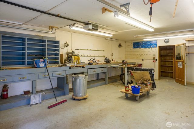 208 Tide's End Road, Lopez Island, WA 98261