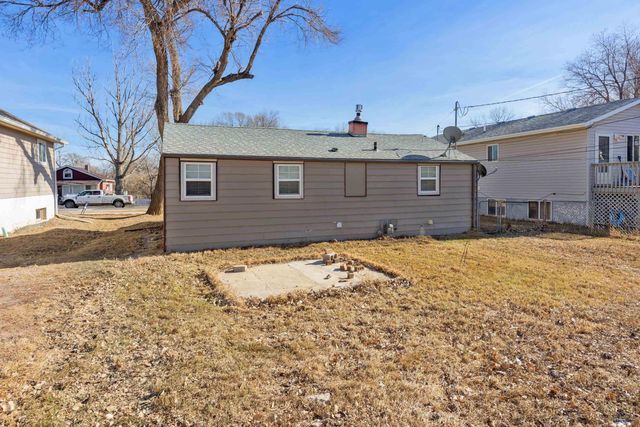 809 WILLSIE AVE, Rapid City, SD 57701