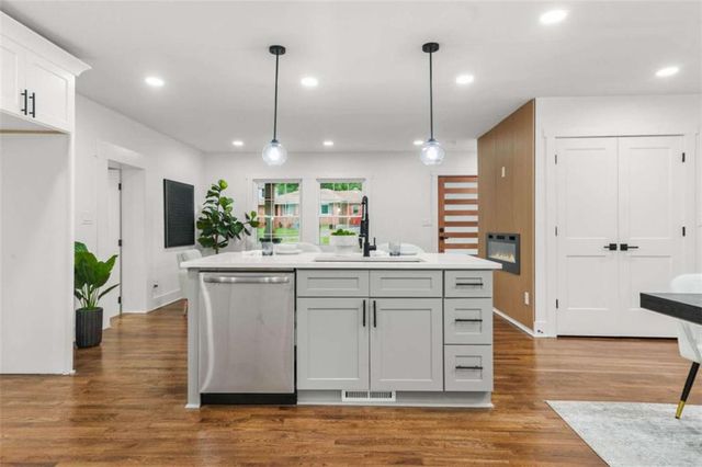 1633 Carter Road, Decatur, GA 30032