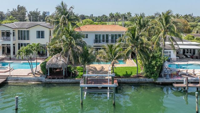 425 N Shore Dr, Miami Beach, FL 33141