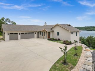 10393 Cedar Rock Road, Garfield, AR 72732