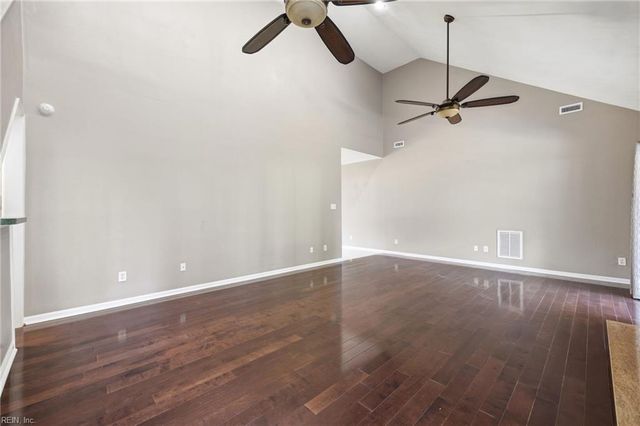616 Country Club BLVD, Chesapeake, VA 23322