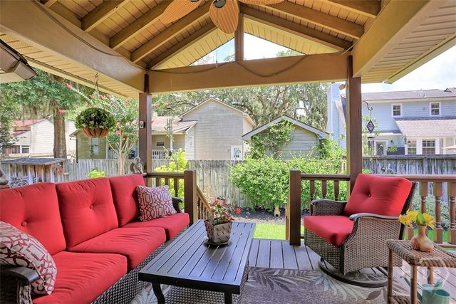 31 S Lake Drive, Savannah, GA 31410