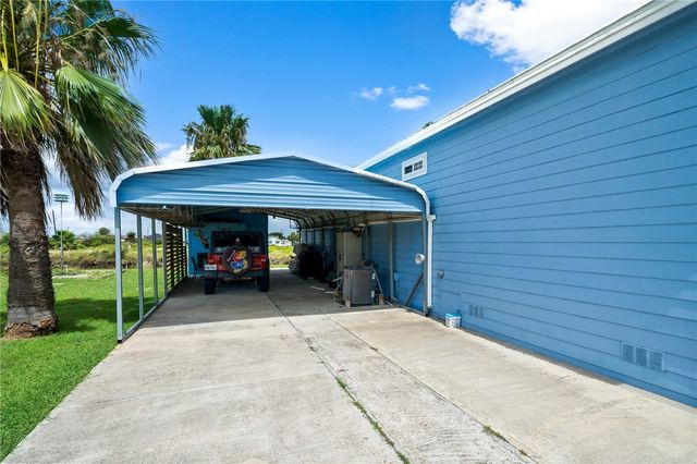120 Teal, Rockport, TX 78382