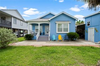 120 Teal, Rockport, TX 78382