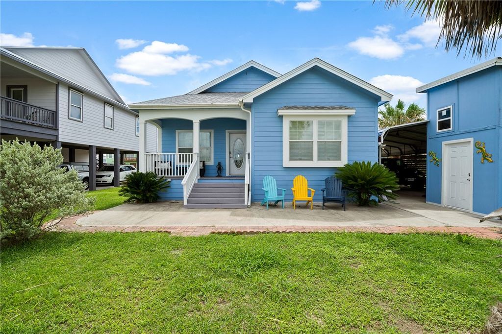 120 Teal, Rockport, TX 78382