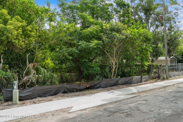 7101 Johnson Road, Port Richey, FL 34668