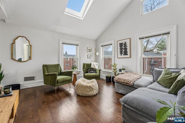 94 Church Street, Montclair, NJ 07042