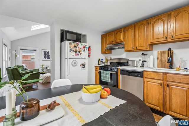 94 Church Street, Montclair, NJ 07042