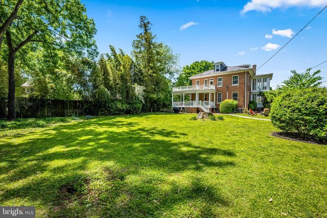 527 NOTTINGHAM RD, Baltimore, MD 21229
