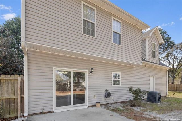 3558 Sturbridge Drive, Hope Mills, NC 28348