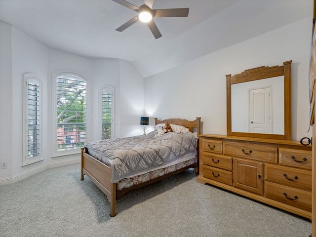 701 pine lakes, Plano, TX 75025