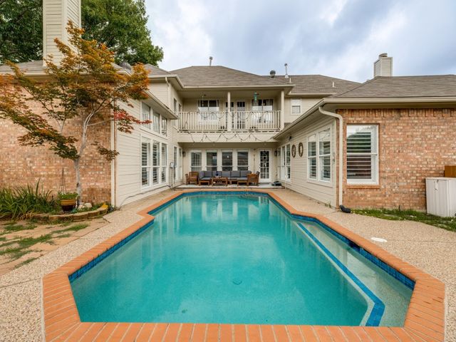 701 pine lakes, Plano, TX 75025